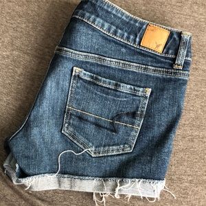 💋American Eagle shorts